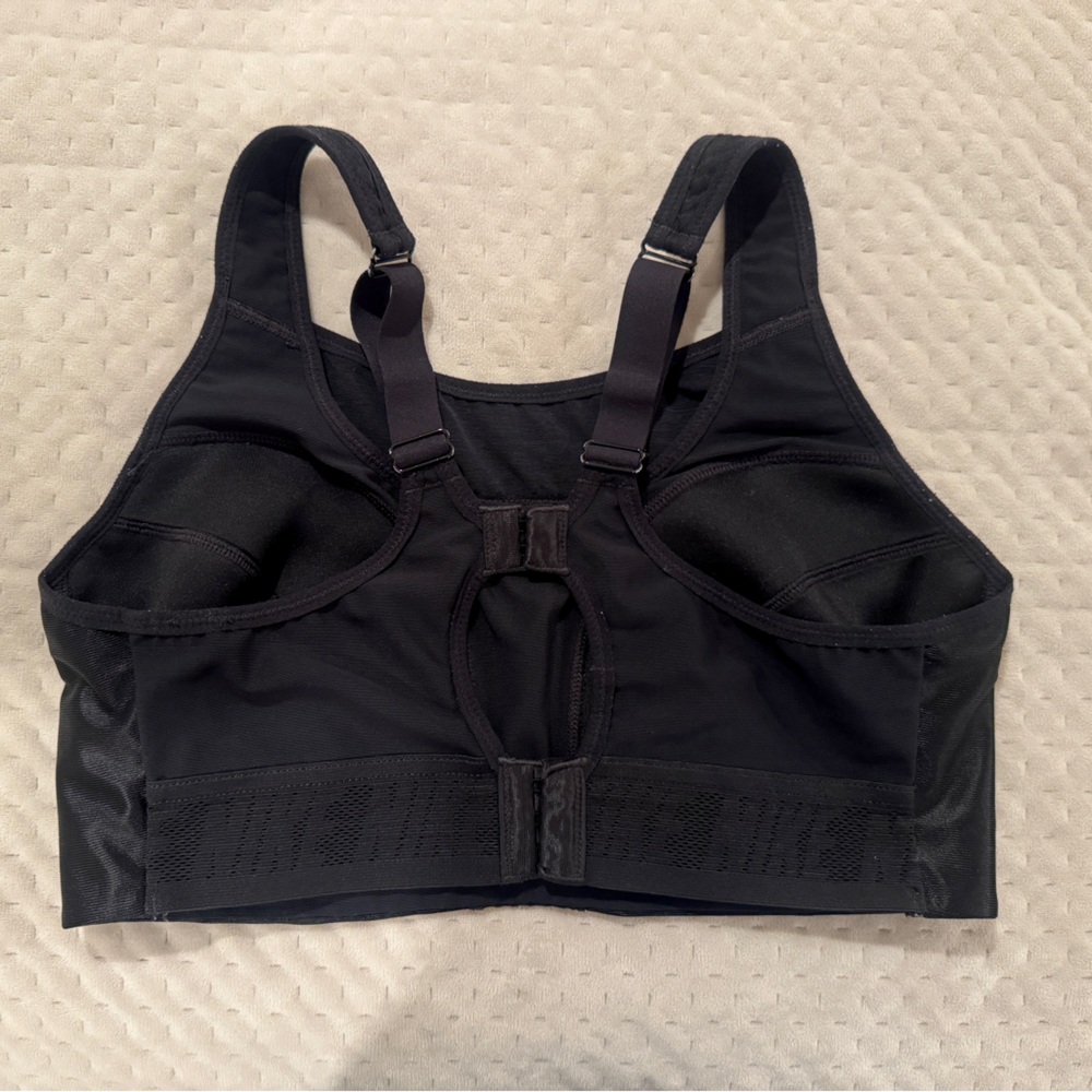 Nike Alpha UltraBreathe High-Support Sports Bra - Picture 2 of 3
